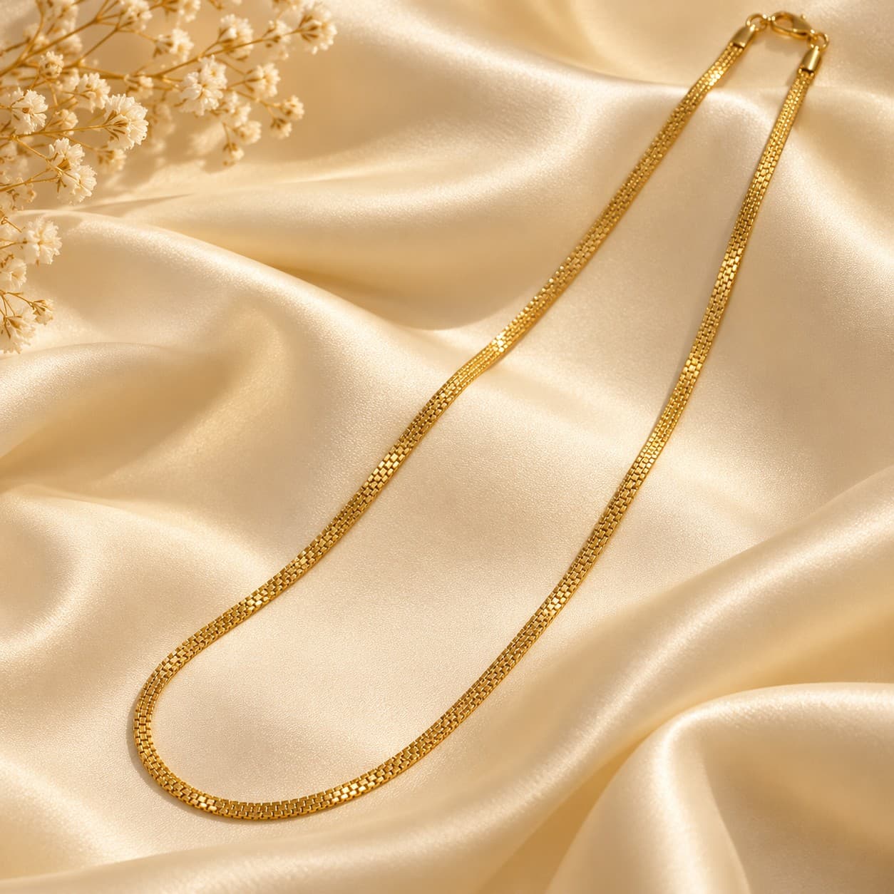 Elegant Gold Gents Chain