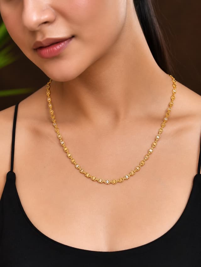 Emerald Elegant Gold Ladies Chain thumbnail 1