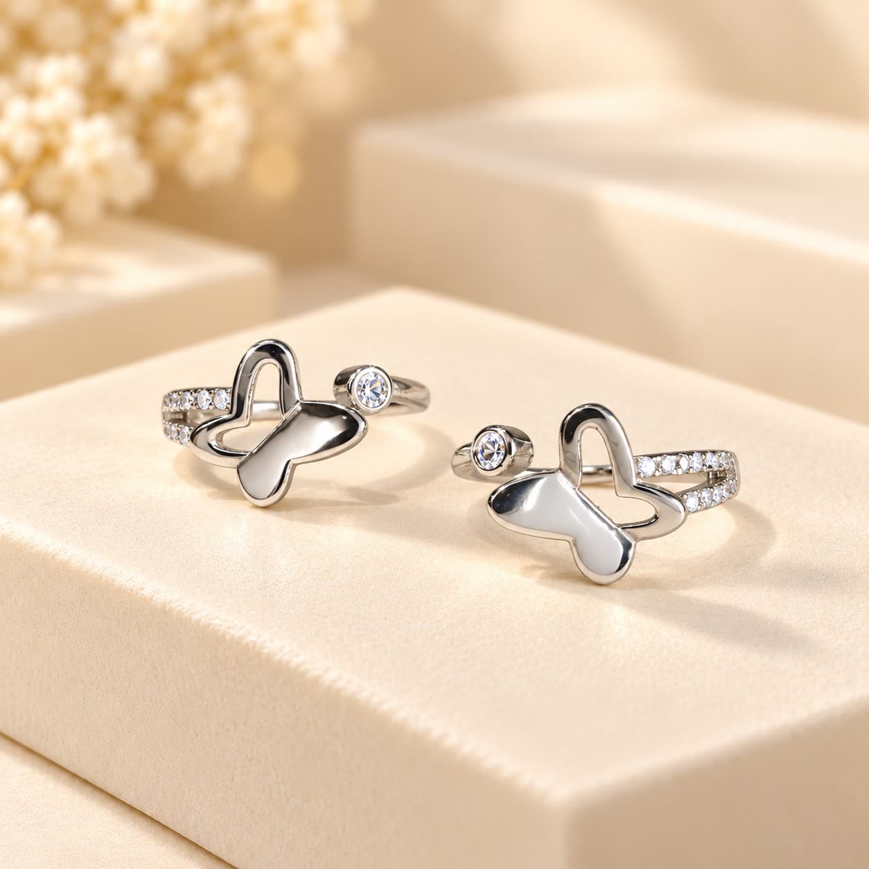 Silver Butterfly Bicchiya