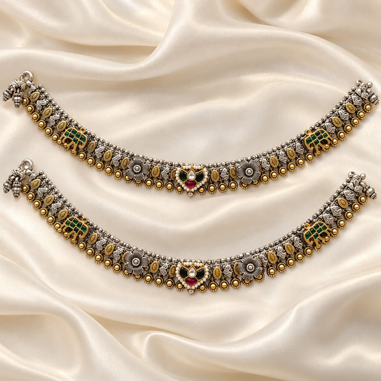 Traditional Elephant Motif Silver Pajeb Set