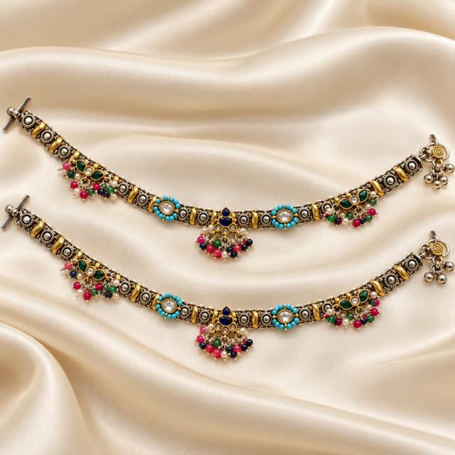 Exquisite Silver Pajeb Set thumbnail 1